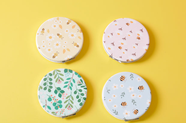 gifts-master | Daisy Bees Floral Print Compact Mirror best price